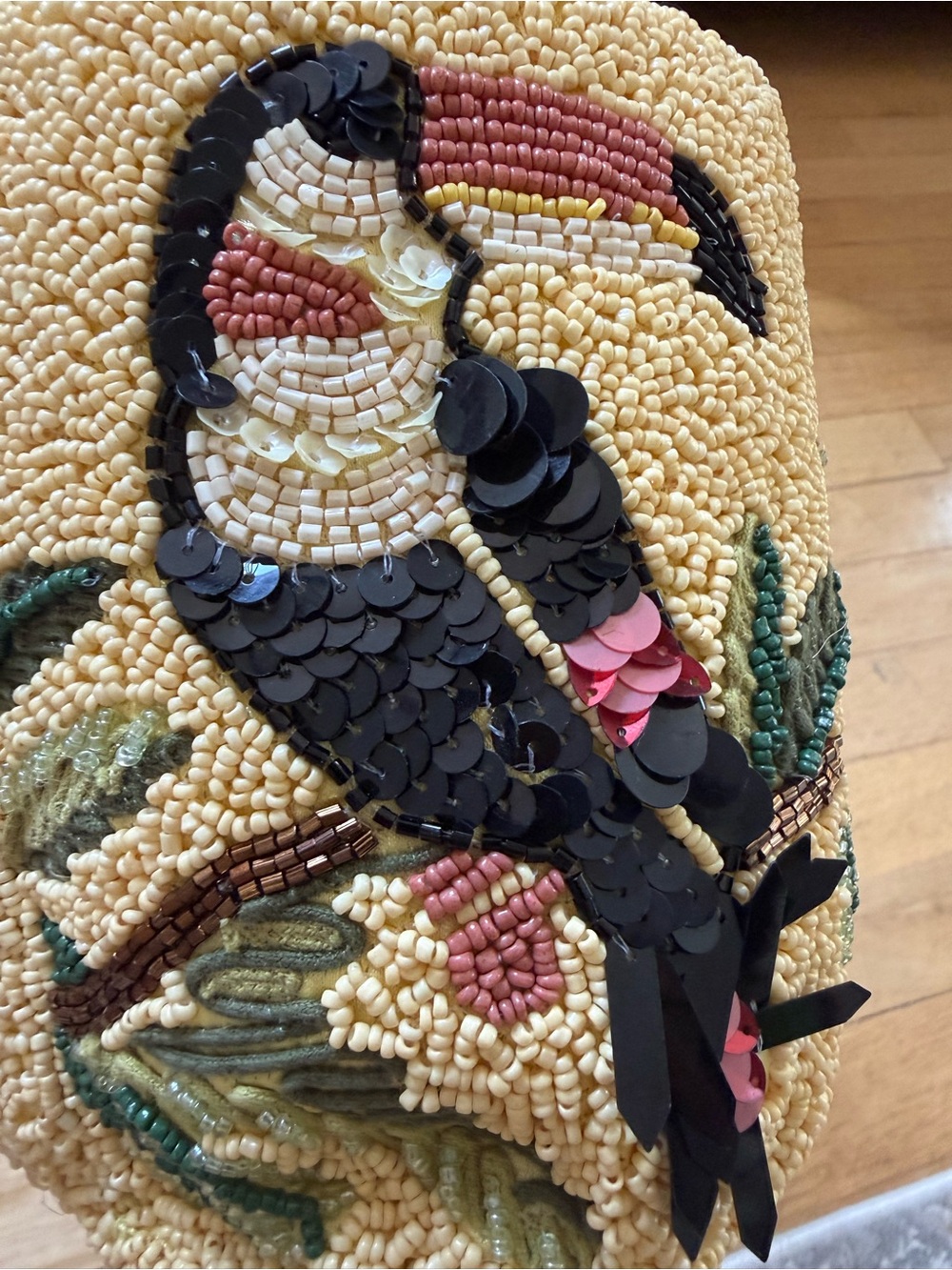 Toucan Yellow Beaded Bag Viral TikTok Trend - Rare Find!! NWT - Picture 2 of 6